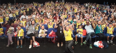 MAYA THE BEE FLYS TO GIFFONI WITH A BEEHIVE FULL OF PREVIEWS