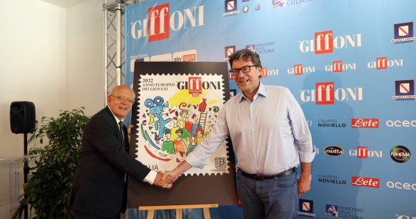 Una pagina storica per Giffoni: ecco il francobollo dedicato al Festival