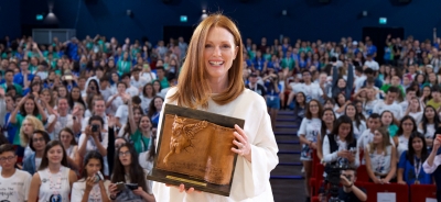 Julianne Moore to the Giffoni youth: &quot;Don’t let anybody say that you can’t do something”
