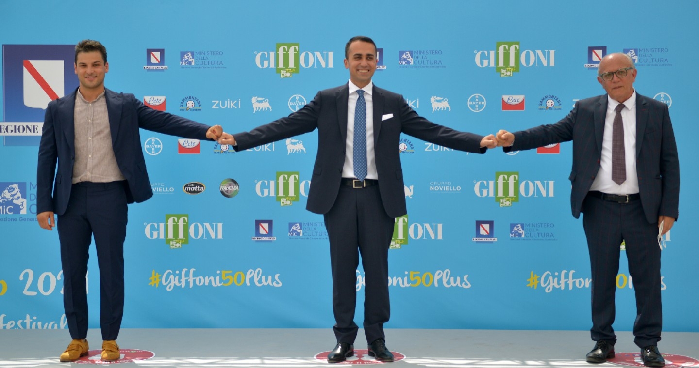 #Giffoni50Plus, Luigi Di Maio: &quot;Young people get vaccinated, it&#039;s the only way out of the crisis&quot;