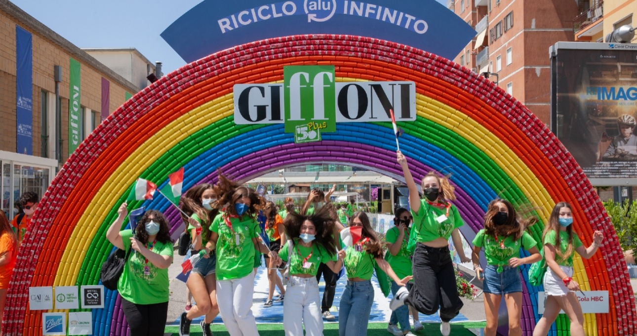 L&#039;arcobaleno di Cial a Giffoni per promuovere la raccolta differenziata