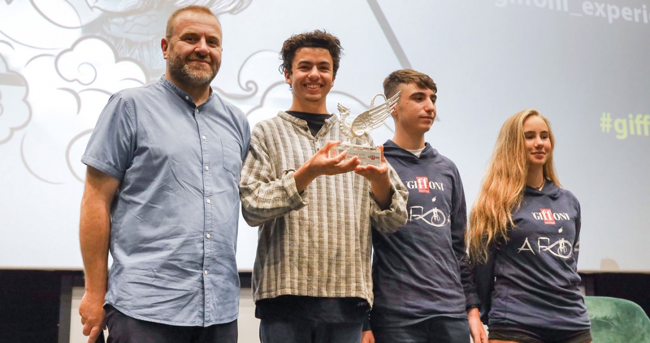 Giffoni 2019, il premio Cial per l’ambiente assegnato a Too Late To Die Young